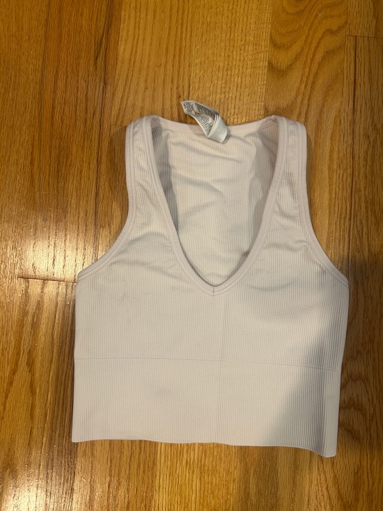 Athleta Tops - Athleta White Ribbed V-Neck Cropped Tank